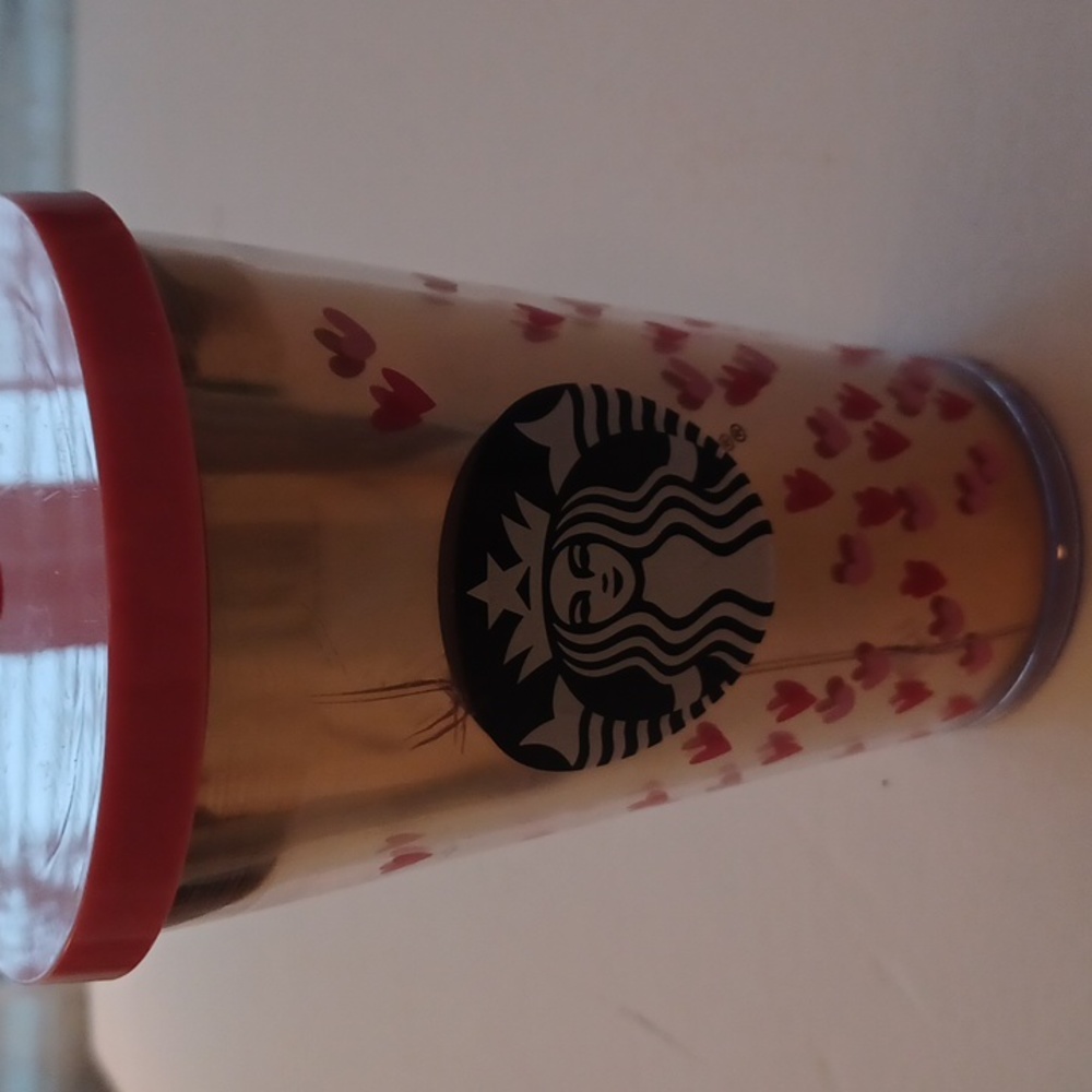 Starbucks Valentines 16 Oz metallic with pink hearts pink lid pre-owned